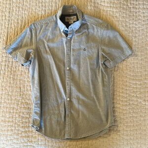 Penguin Heritage slim fit button down shirt men’s small - light blue cotton